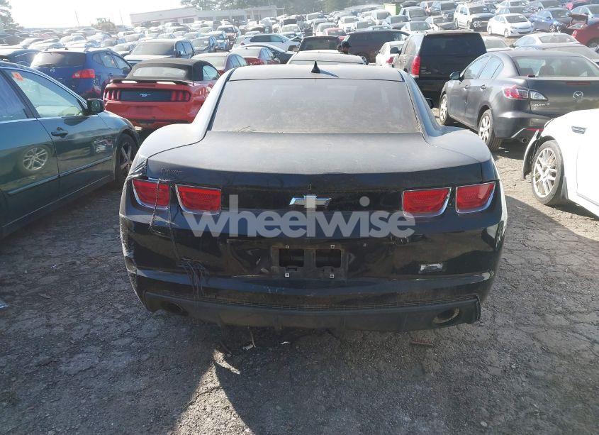 Photo 16 of 2011 Chevrolet Camaro 1LS (VIN 2G1FE1ED9B9138893)