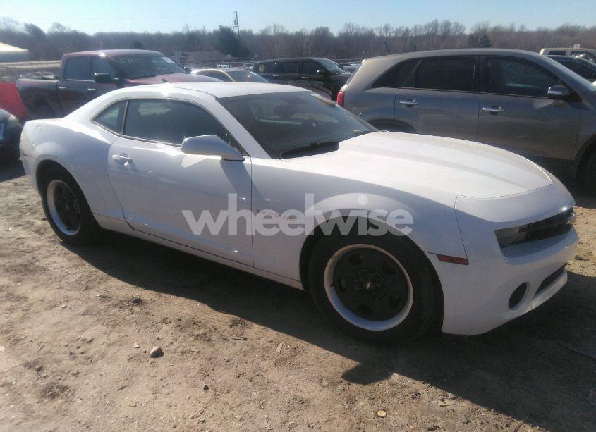 2011 Chevrolet Camaro 1LS (VIN 2G1FE1ED9B9192680) main photo