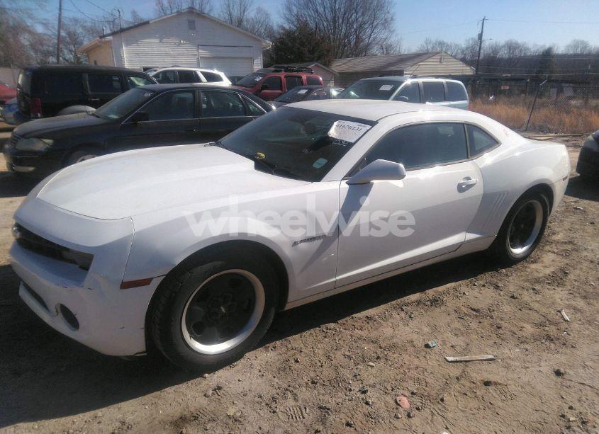 Photo 2 of 2011 Chevrolet Camaro 1LS (VIN 2G1FE1ED9B9192680)