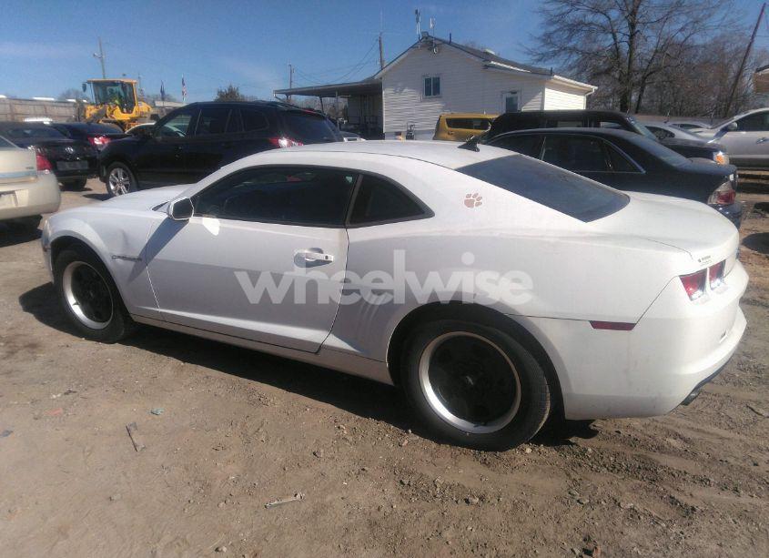 Photo 3 of 2011 Chevrolet Camaro 1LS (VIN 2G1FE1ED9B9192680)