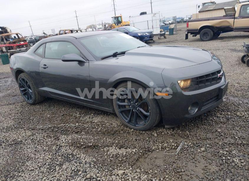 2011 Chevrolet Camaro 1LS (VIN 2G1FE1EDXB9105403) main photo