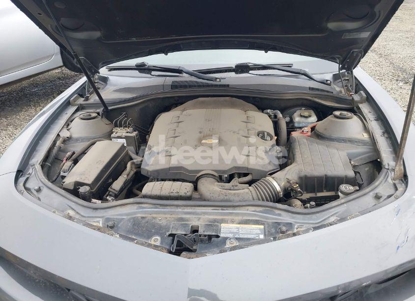 Photo 10 of 2011 Chevrolet Camaro 1LS (VIN 2G1FE1EDXB9105403)