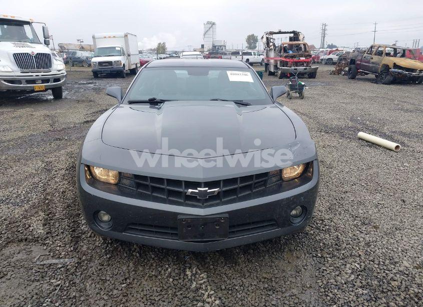 Photo 12 of 2011 Chevrolet Camaro 1LS (VIN 2G1FE1EDXB9105403)