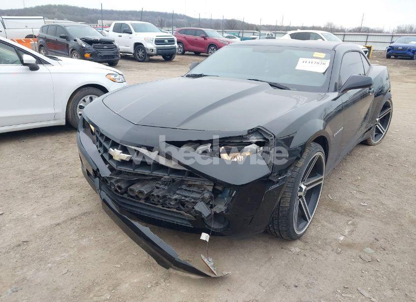 Photo 6 of 2011 Chevrolet Camaro 1LS (VIN 2G1FE1EDXB9132746)