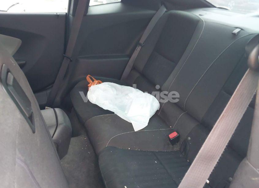 Photo 8 of 2011 Chevrolet Camaro 1LS (VIN 2G1FE1EDXB9132746)