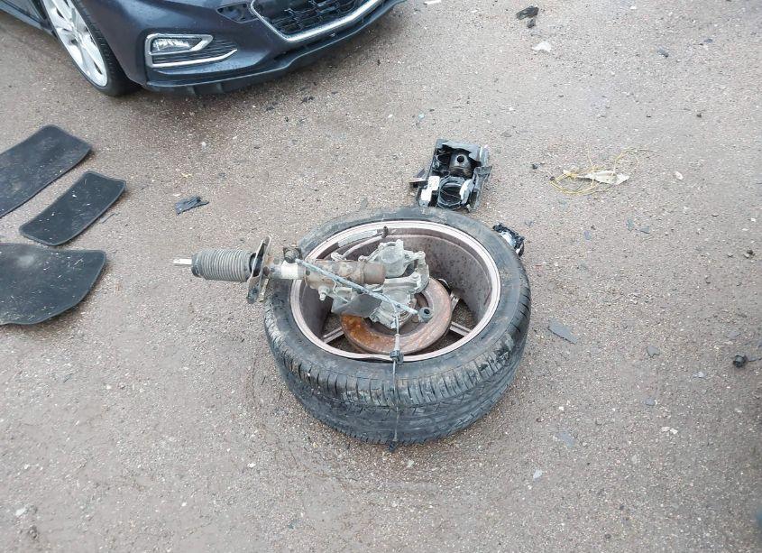 Photo 12 of 2015 Chevrolet Camaro 2LT (VIN 2G1FF1E30F9161733)