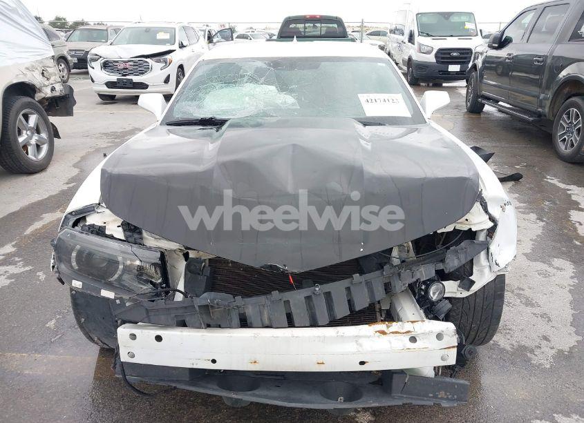 Photo 13 of 2015 Chevrolet Camaro 2LT (VIN 2G1FF1E33F9278450)