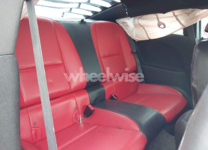 Photo 8 of 2015 Chevrolet Camaro 2LT (VIN 2G1FF1E33F9278450)