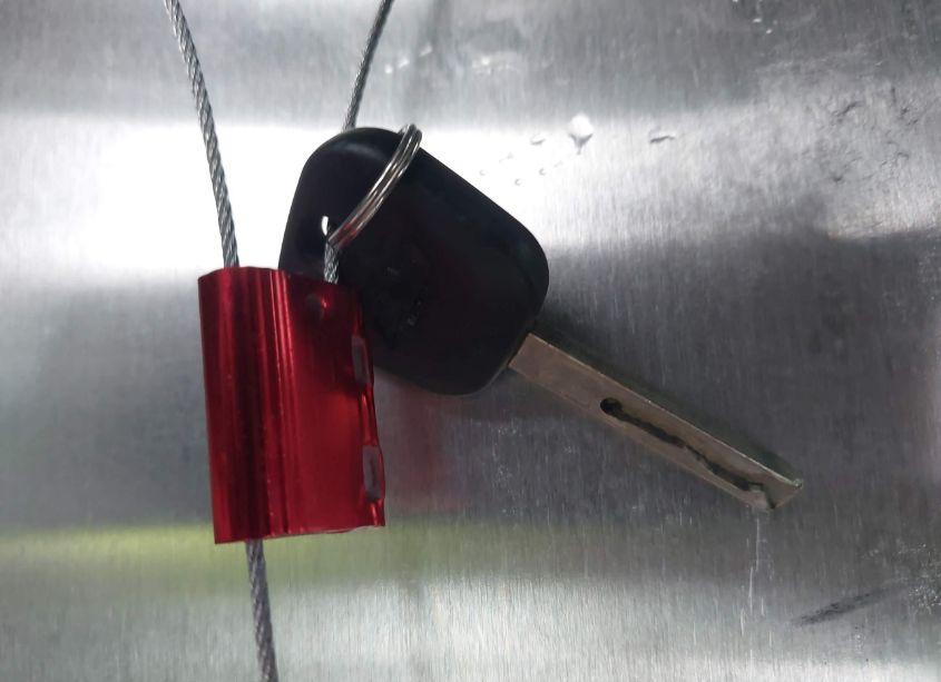 Photo 11 of 2015 Chevrolet Camaro 2LT (VIN 2G1FF1E35F9304370)