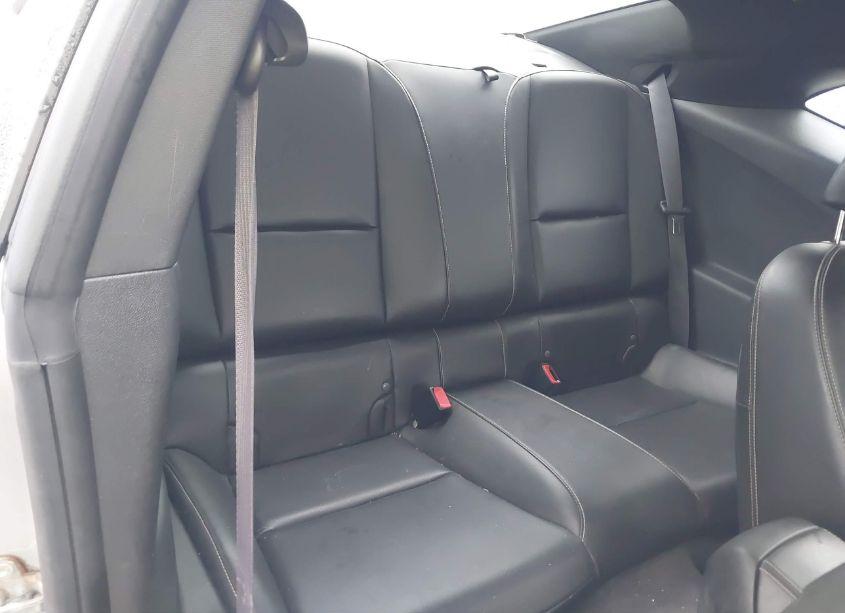 Photo 8 of 2015 Chevrolet Camaro 2LT (VIN 2G1FF1E35F9304370)