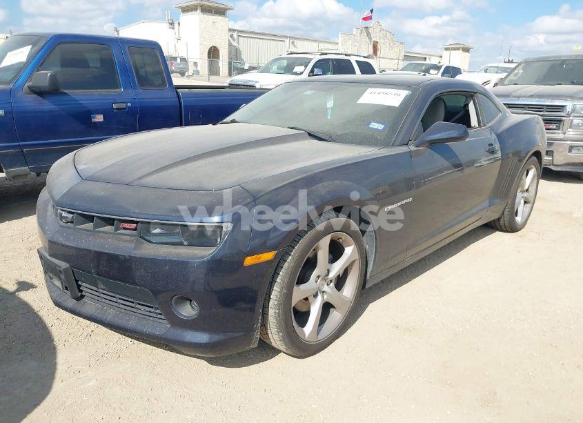 Photo 2 of 2015 Chevrolet Camaro 2LT (VIN 2G1FF1E36F9195661)
