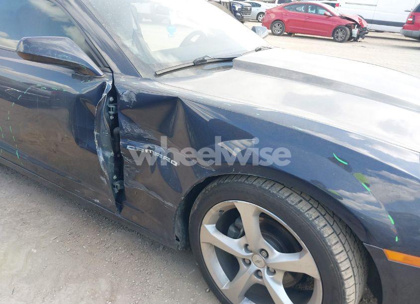 Photo 6 of 2015 Chevrolet Camaro 2LT (VIN 2G1FF1E36F9195661)