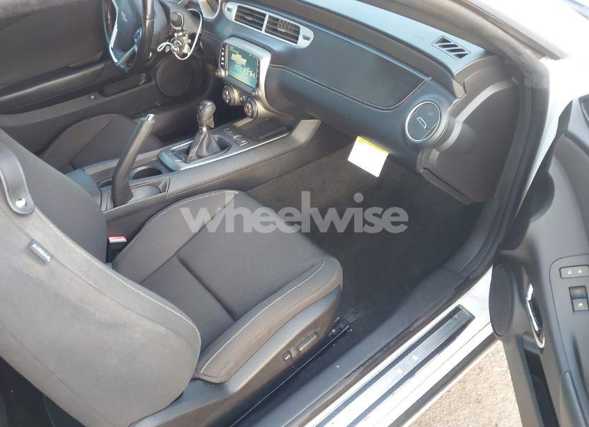 Photo 5 of 2014 Chevrolet Camaro 1LT (VIN 2G1FF1E37E9199524)