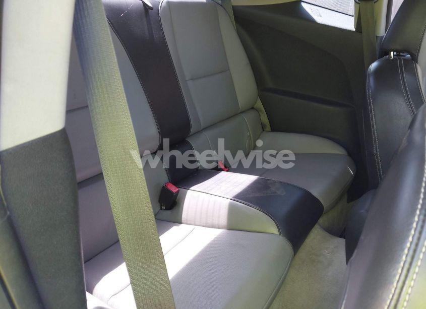 Photo 8 of 2015 Chevrolet Camaro 2LT (VIN 2G1FF1E39F9181348)