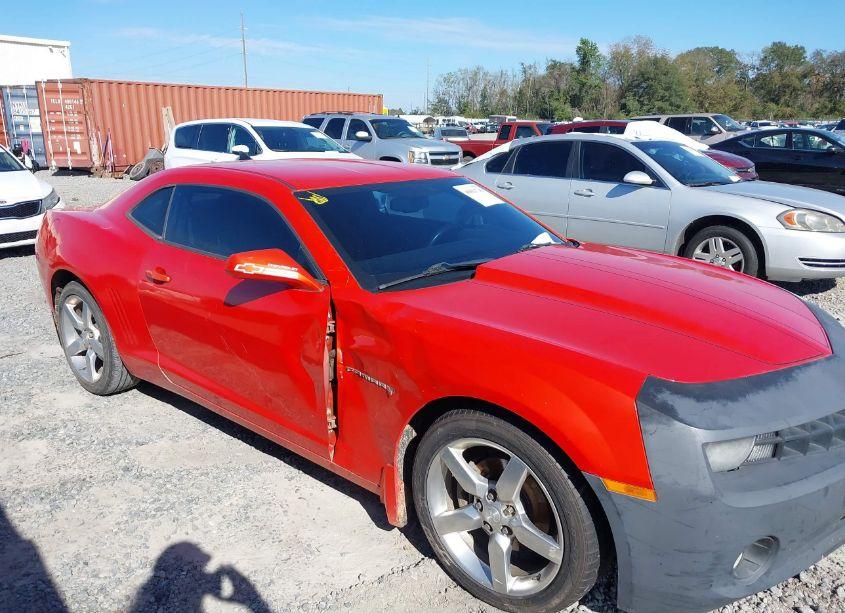 Photo 6 of 2011 Chevrolet Camaro 1LT (VIN 2G1FF1ED6B9142865)