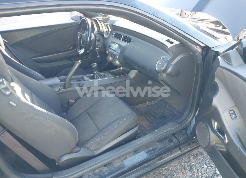 Photo 5 of 2011 Chevrolet Camaro 1LT (VIN 2G1FF1ED7B9150229)