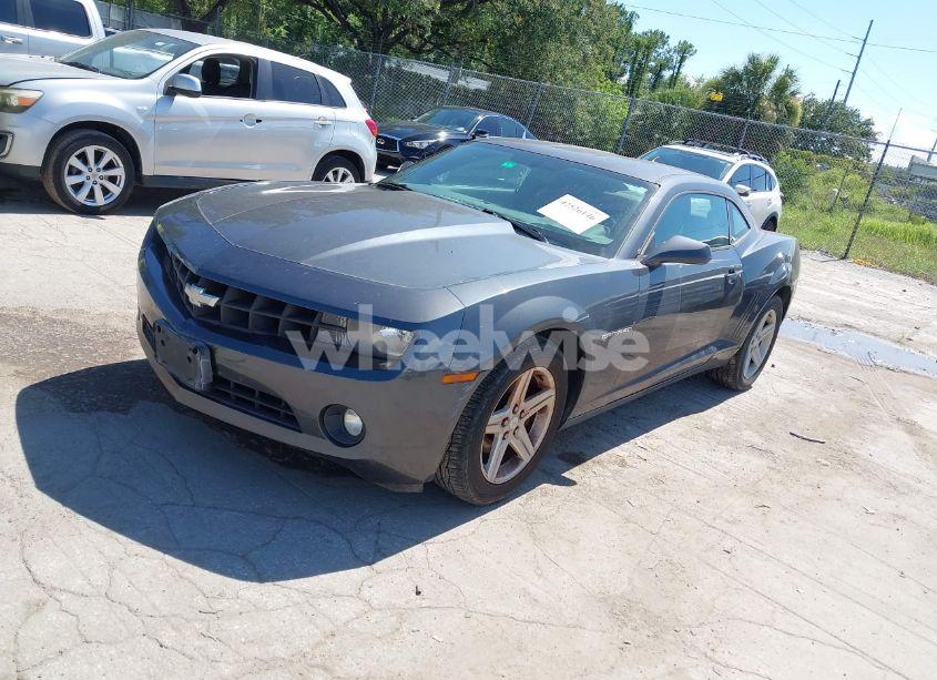 Photo 2 of 2011 Chevrolet Camaro 1LT (VIN 2G1FF1ED9B9136767)