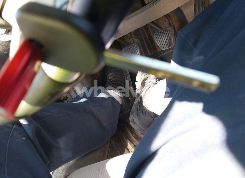 Photo 11 of 2010 Chevrolet Camaro 1LT (VIN 2G1FF1EV4A9000568)