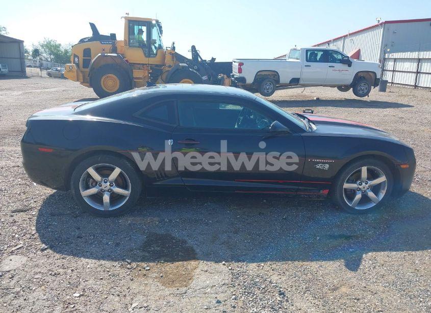 Photo 14 of 2010 Chevrolet Camaro 1LT (VIN 2G1FF1EV4A9000568)