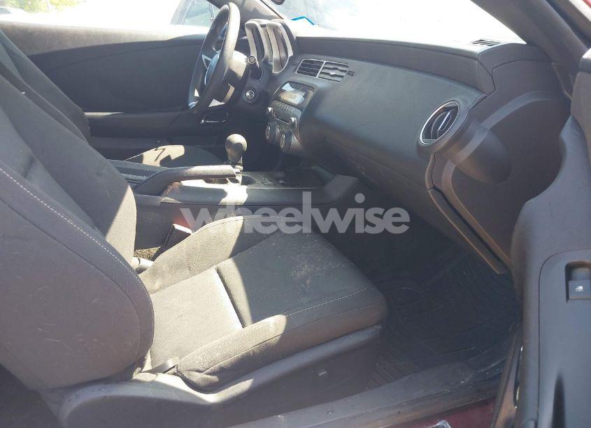 Photo 5 of 2010 Chevrolet Camaro 1LT (VIN 2G1FF1EV7A9181441)