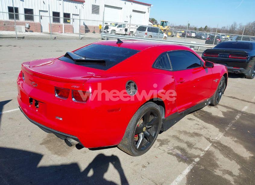 Photo 4 of 2010 Chevrolet Camaro 1LT (VIN 2G1FF1EV8A9170352)