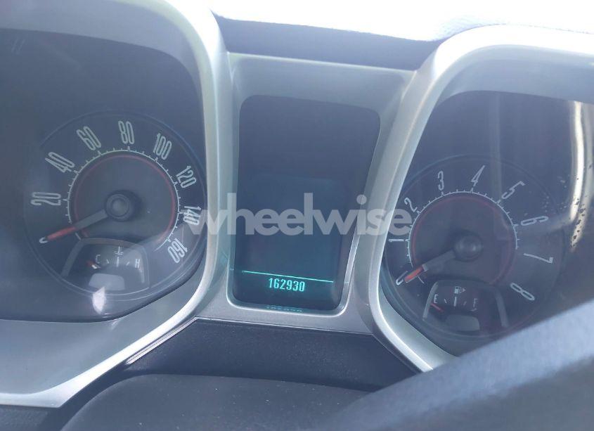 Photo 7 of 2010 Chevrolet Camaro 1LT (VIN 2G1FF1EV8A9170352)