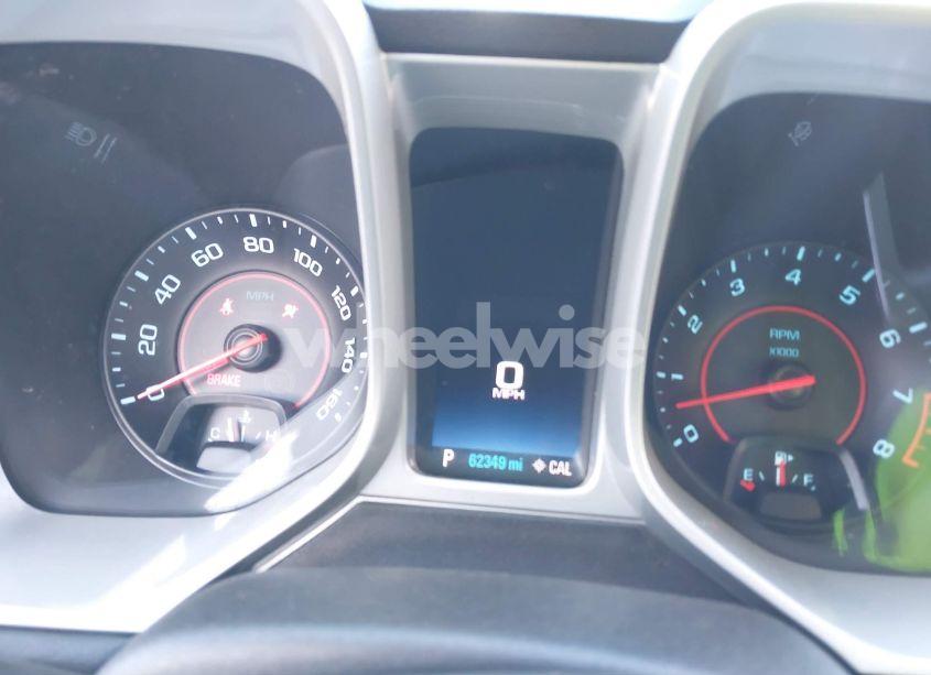 Photo 7 of 2015 Chevrolet Camaro 2LT (VIN 2G1FF3D32F9246117)