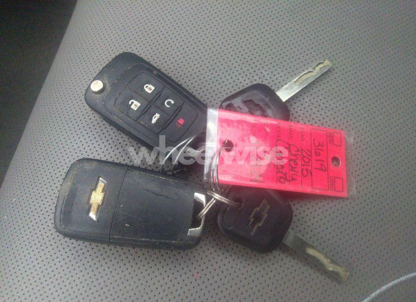 Photo 11 of 2015 Chevrolet Camaro 2LT (VIN 2G1FF3D35F9235032)