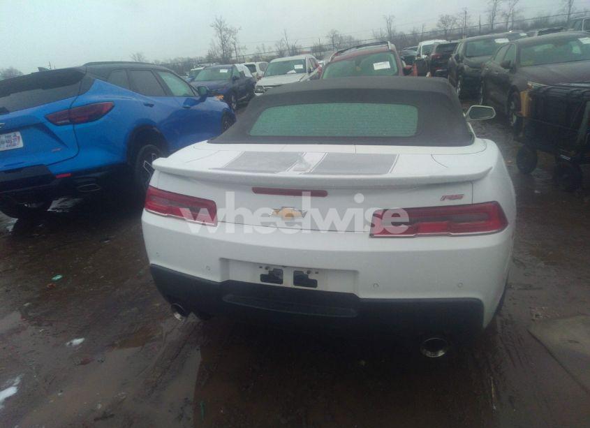 Photo 17 of 2015 Chevrolet Camaro 2LT (VIN 2G1FF3D35F9235032)