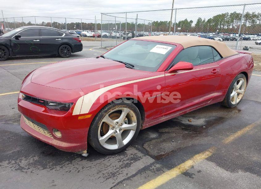 Photo 2 of 2015 Chevrolet Camaro 2LT (VIN 2G1FF3D36F9193132)