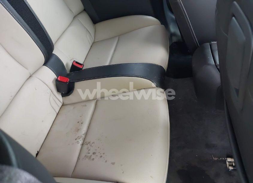 Photo 8 of 2015 Chevrolet Camaro 2LT (VIN 2G1FF3D36F9193132)