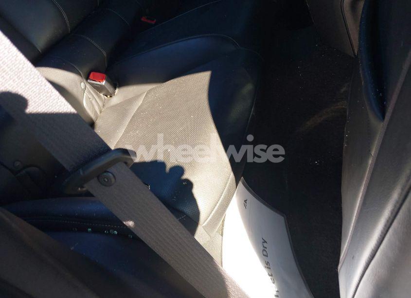 Photo 8 of 2012 Chevrolet Camaro 2LT (VIN 2G1FG1E32C9155103)