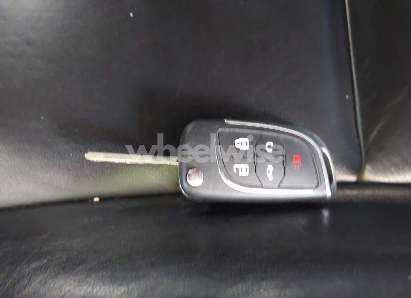 Photo 11 of 2012 Chevrolet Camaro 2LT (VIN 2G1FG1E33C9157376)