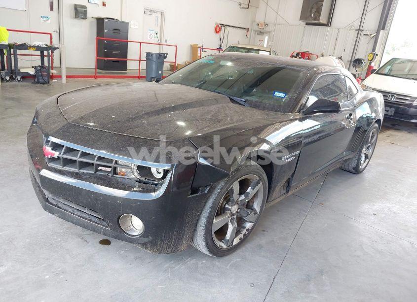 Photo 2 of 2012 Chevrolet Camaro 2LT (VIN 2G1FG1E33C9157376)
