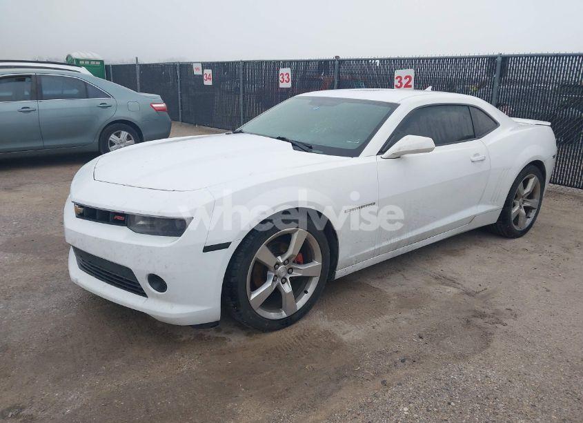 Photo 2 of 2014 Chevrolet Camaro 2LT (VIN 2G1FG1E39E9227580)