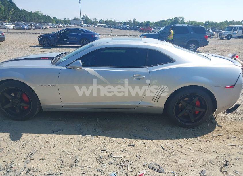 Photo 14 of 2011 Chevrolet Camaro 2LT (VIN 2G1FG1ED0B9203589)