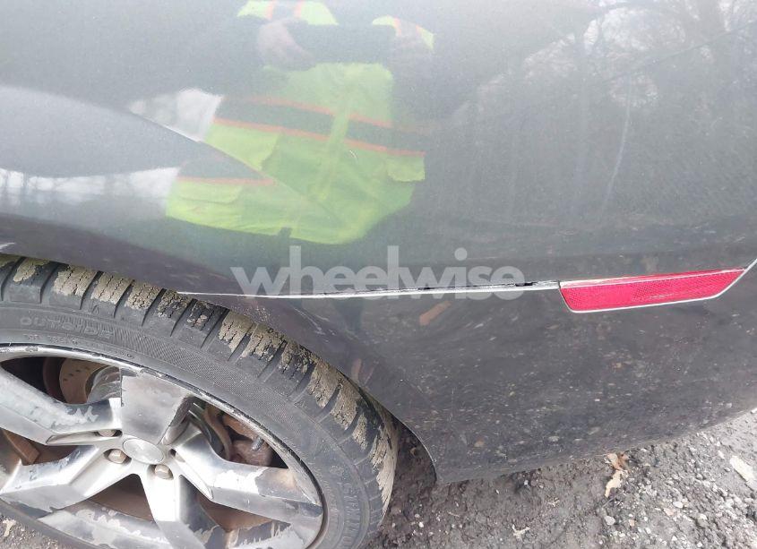 Photo 17 of 2010 Chevrolet Camaro 2LT (VIN 2G1FG1EV0A9161576)