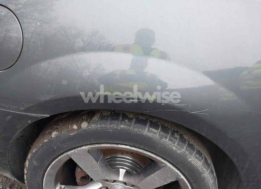 Photo 18 of 2010 Chevrolet Camaro 2LT (VIN 2G1FG1EV0A9161576)