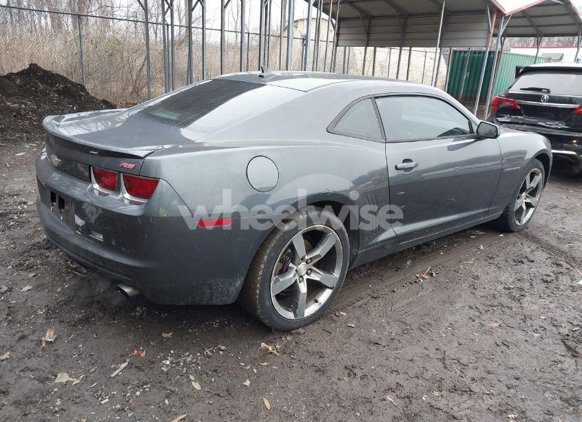 Photo 4 of 2010 Chevrolet Camaro 2LT (VIN 2G1FG1EV0A9161576)