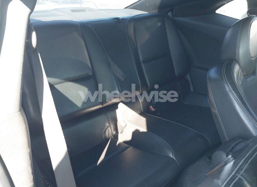 Photo 8 of 2010 Chevrolet Camaro 2LT (VIN 2G1FG1EV4A9141024)