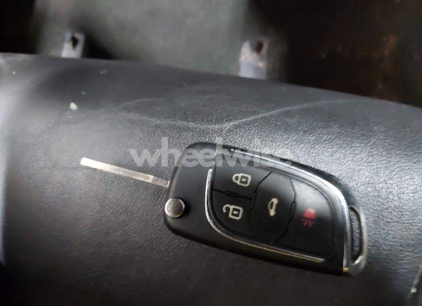 Photo 11 of 2012 Chevrolet Camaro 2LT (VIN 2G1FG3D30C9115857)