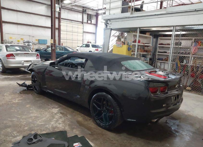 Photo 3 of 2012 Chevrolet Camaro 2LT (VIN 2G1FG3D30C9115857)