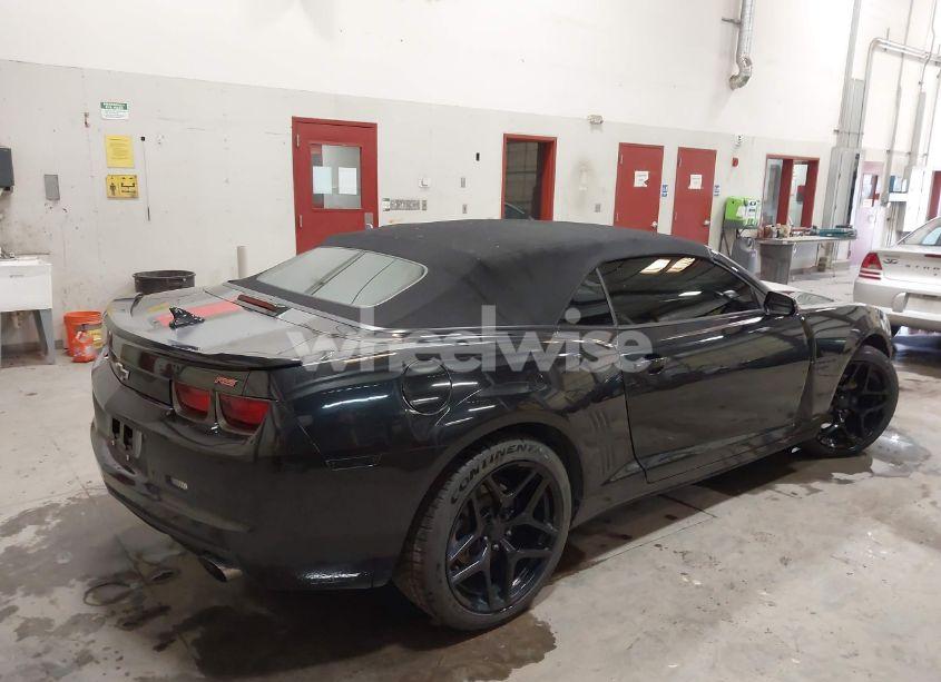 Photo 4 of 2012 Chevrolet Camaro 2LT (VIN 2G1FG3D30C9115857)