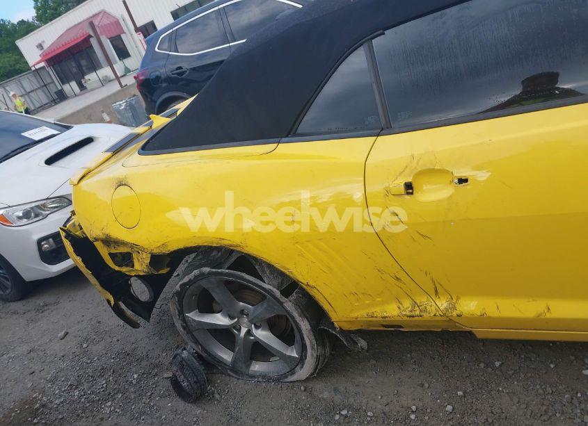 Photo 6 of 2013 Chevrolet Camaro LT (VIN 2G1FG3D35D9202879)