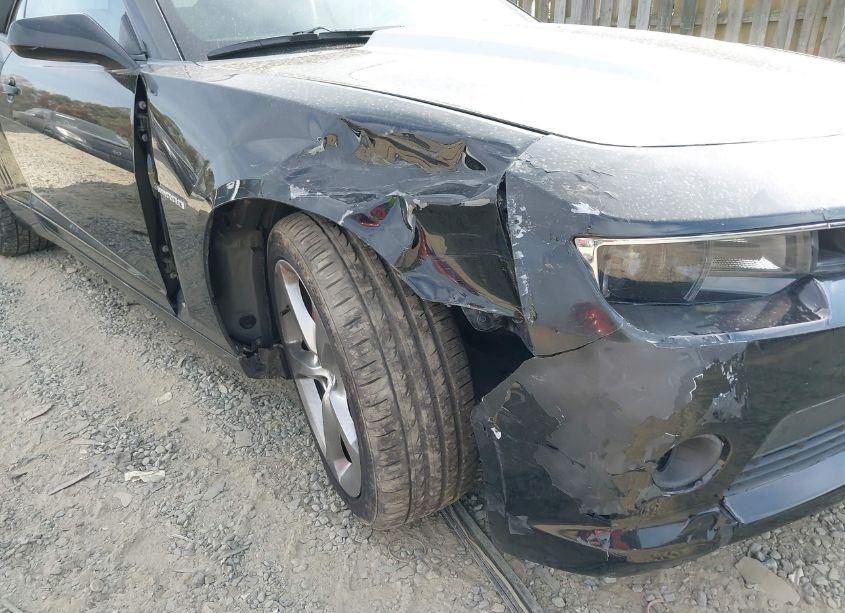 Photo 6 of 2014 Chevrolet Camaro 2LT (VIN 2G1FG3D39E9193184)