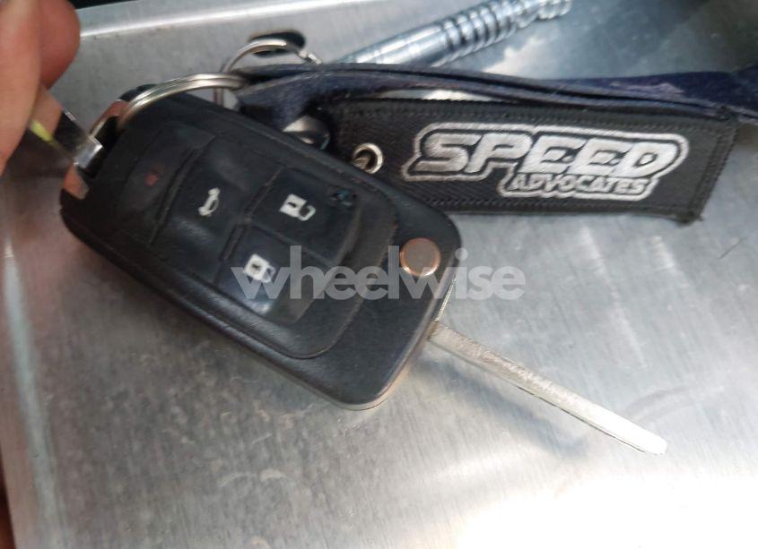 Photo 11 of 2010 Chevrolet Camaro 1SS (VIN 2G1FJ1EJ5A9198847)