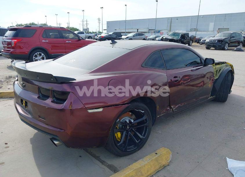 Photo 4 of 2010 Chevrolet Camaro 1SS (VIN 2G1FJ1EJ5A9198847)