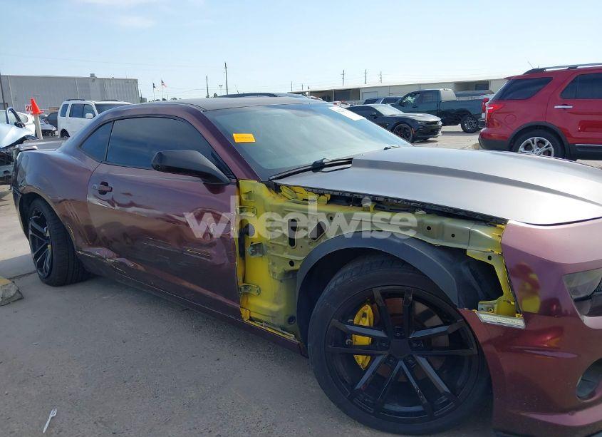 Photo 6 of 2010 Chevrolet Camaro 1SS (VIN 2G1FJ1EJ5A9198847)