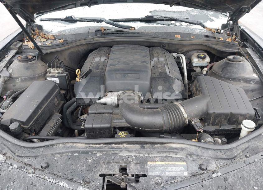 Photo 10 of 2010 Chevrolet Camaro 1SS (VIN 2G1FJ1EJ9A9171053)