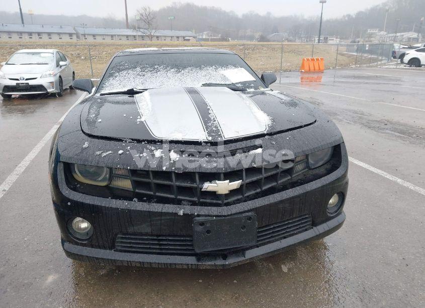 Photo 12 of 2010 Chevrolet Camaro 1SS (VIN 2G1FJ1EJ9A9171053)